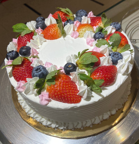 Berry Vanilla Cake